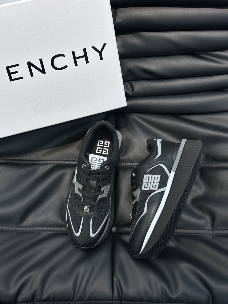 Givenchy Sneakers